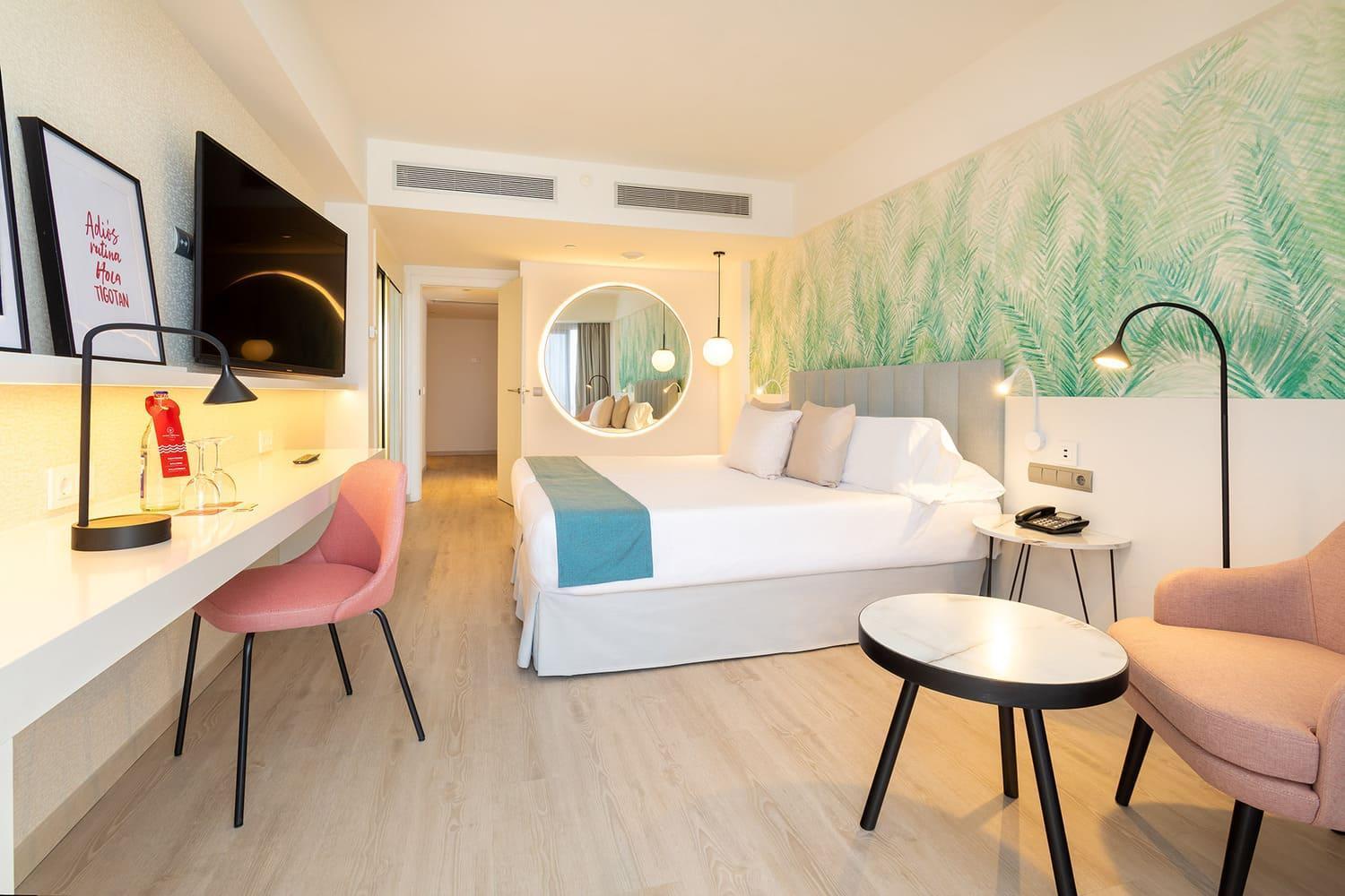 Cristina By Tigotan Palmas Hotel 5*